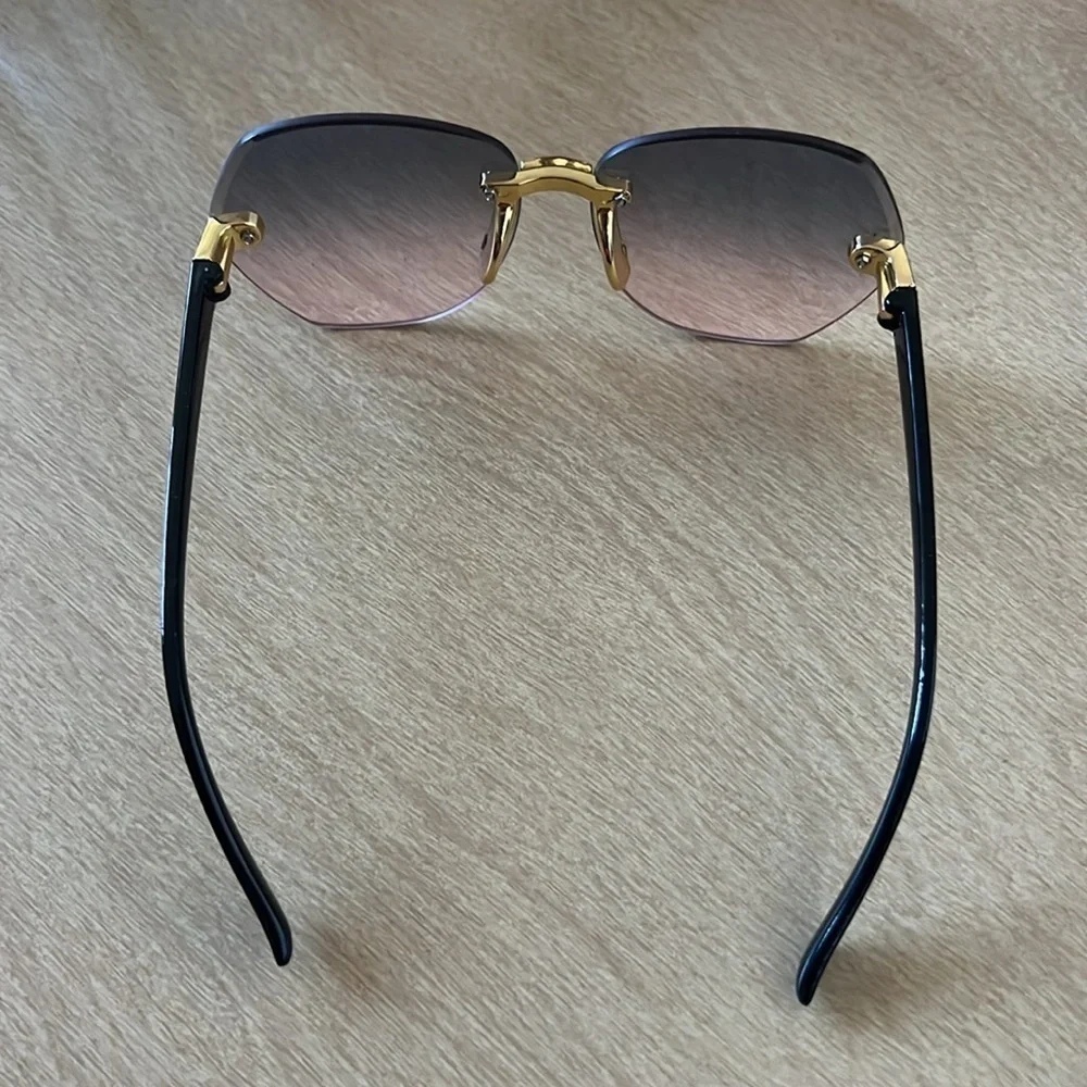 Unisex kids fashion ombré sunglasses. NWOT